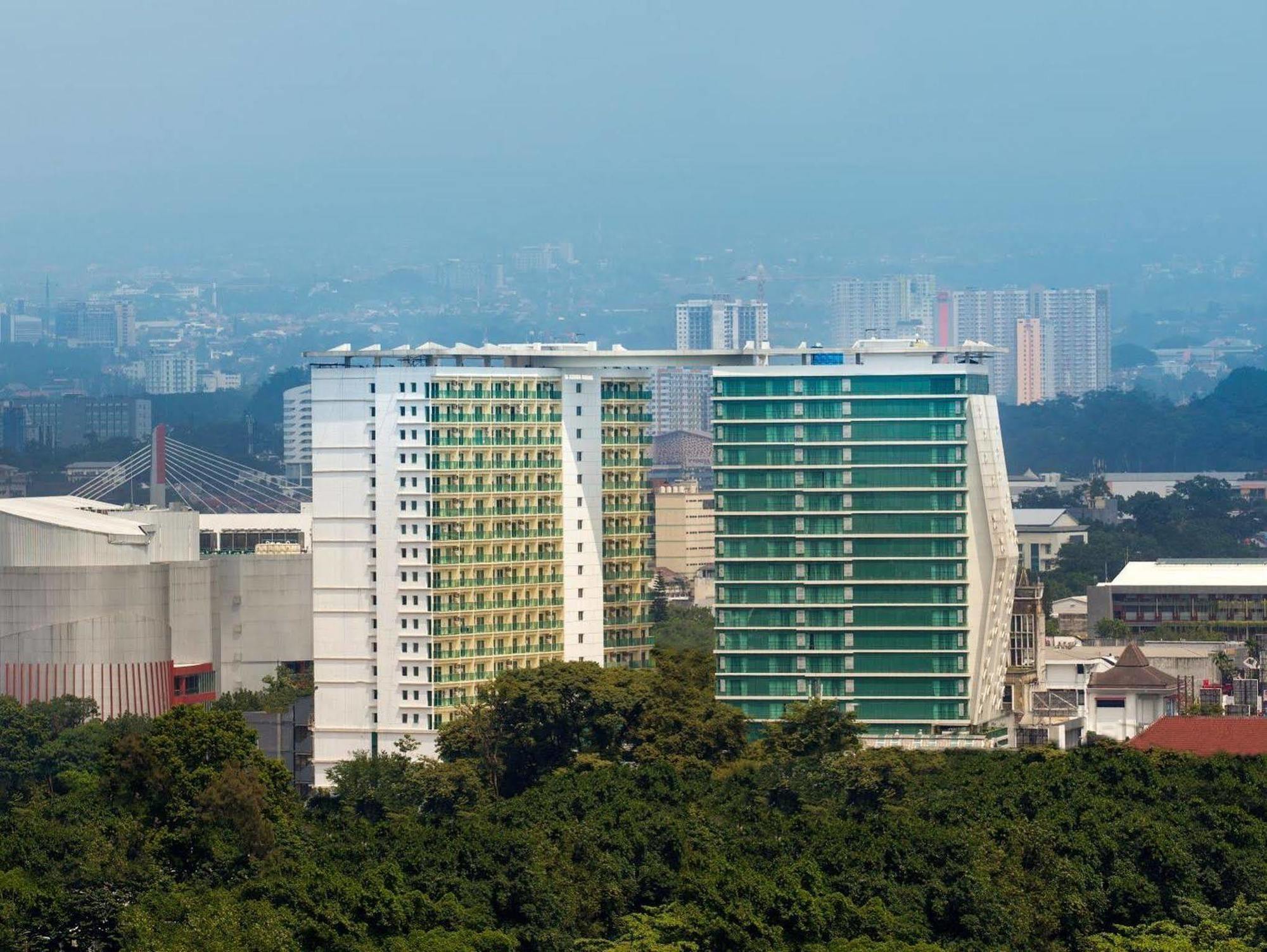 Best Western Premier La Grande Bandung Esterno foto
