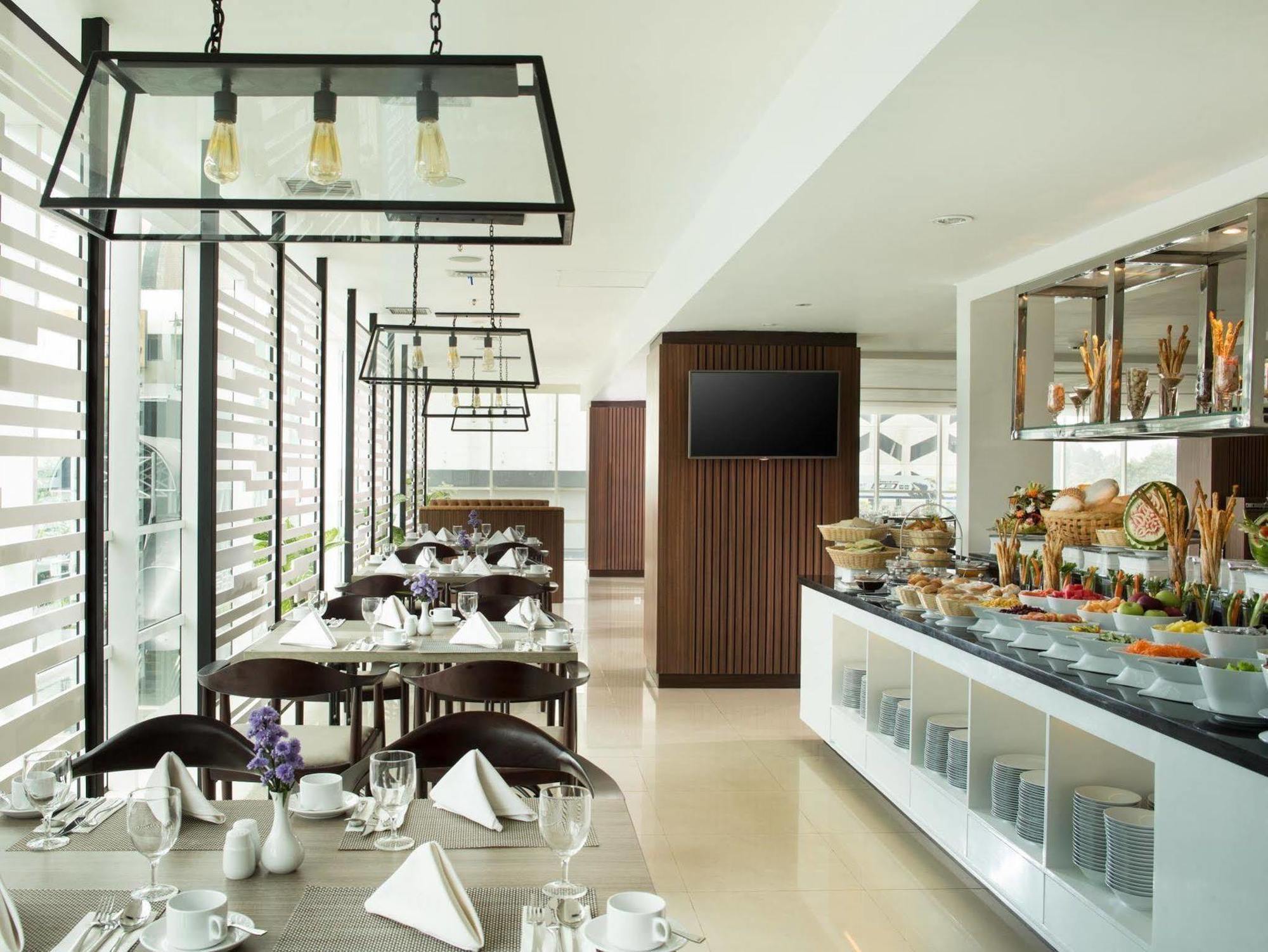 Best Western Premier La Grande Bandung Esterno foto